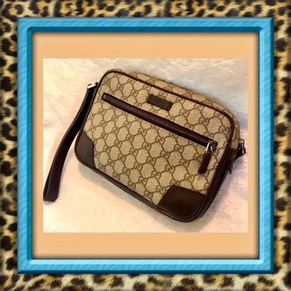 👑✅PRICE FIRM✅ AUTHENTIC Gucci Web Clutch - Picture 1 of 17